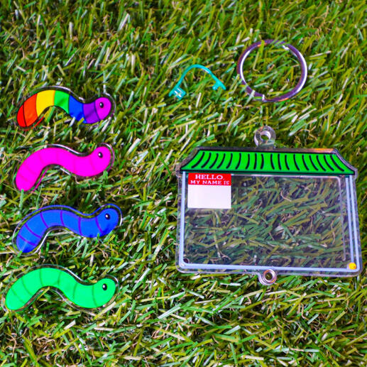 Custom wormie shaker