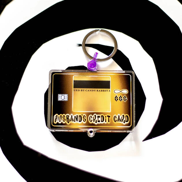 Husband’s Credit Card Photo Shaker