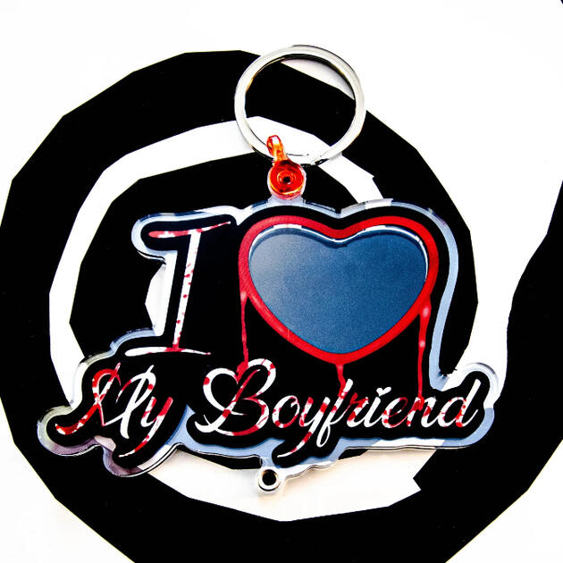 Blood Boyfriend Photo Shaker