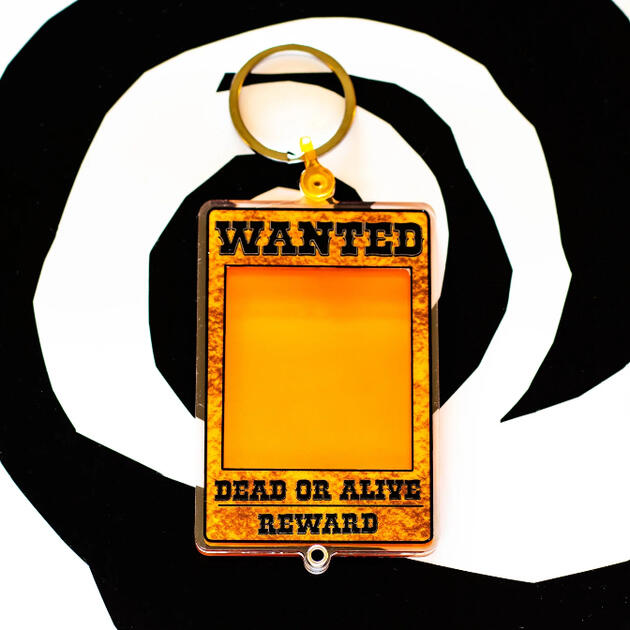 Wanted Poster Photo Shaker