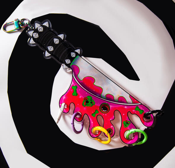 Knife keychain holder